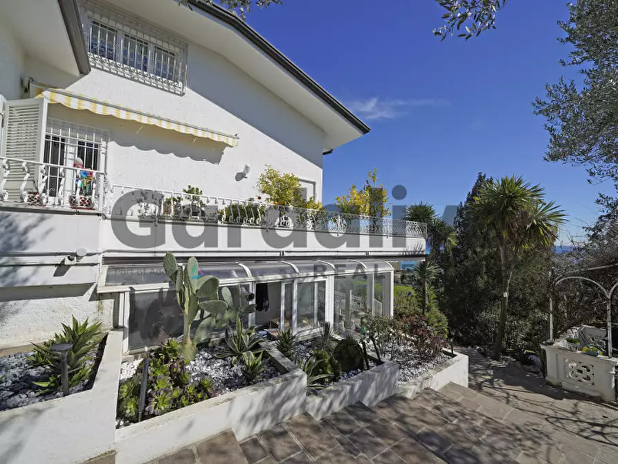 Immagine 34 di Villa in vendita  in Via Teodora Bresciani a Manerba Del Garda