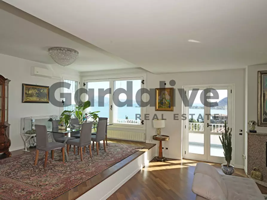 Immagine 45 di Villa in vendita  in Via Teodora Bresciani a Manerba Del Garda