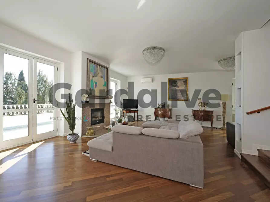 Immagine 49 di Villa in vendita  in Via Teodora Bresciani a Manerba Del Garda