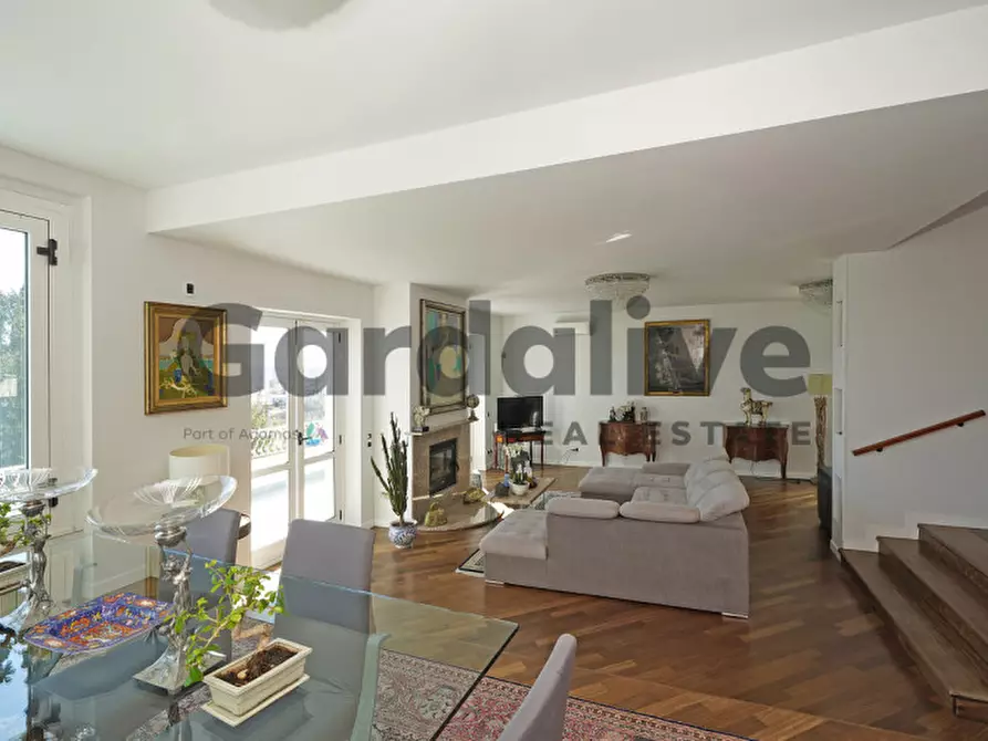 Immagine 50 di Villa in vendita  in Via Teodora Bresciani a Manerba Del Garda