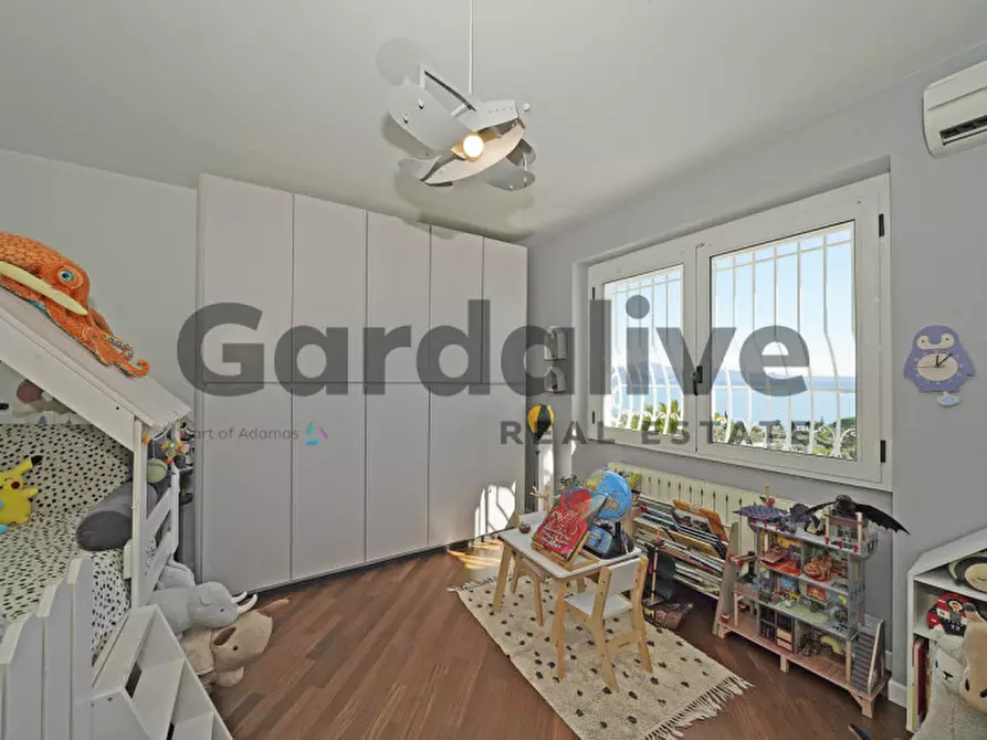 Immagine 61 di Villa in vendita  in Via Teodora Bresciani a Manerba Del Garda