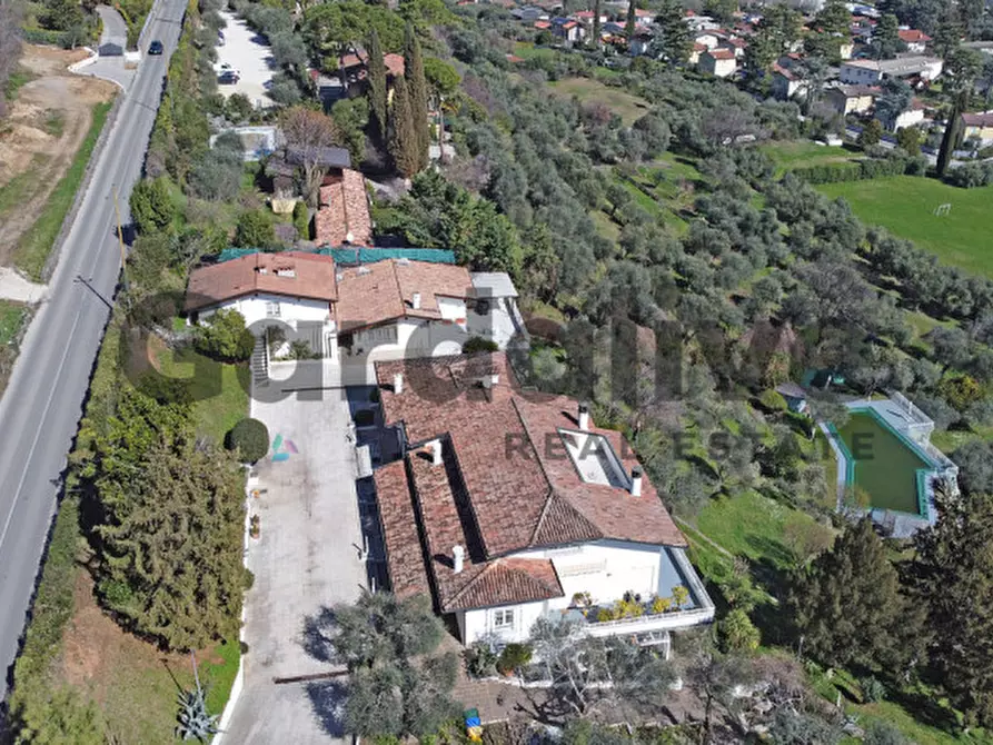 Immagine 80 di Villa in vendita  in Via Teodora Bresciani a Manerba Del Garda