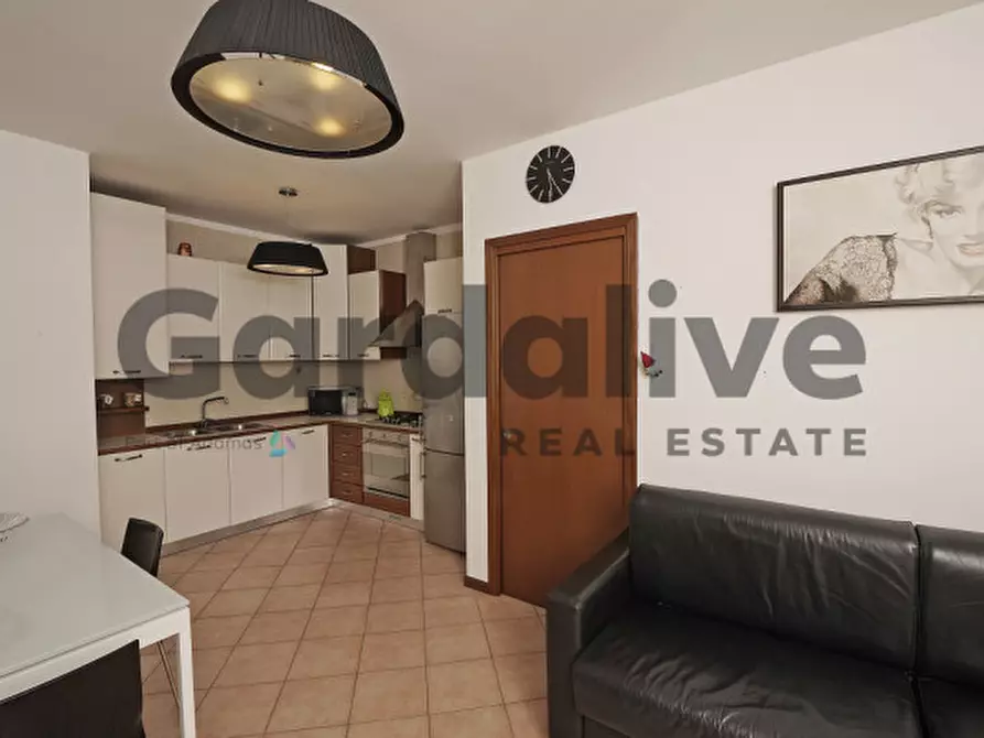 Immagine 2 di Appartamento in vendita  in Via Belvedere a Manerba Del Garda