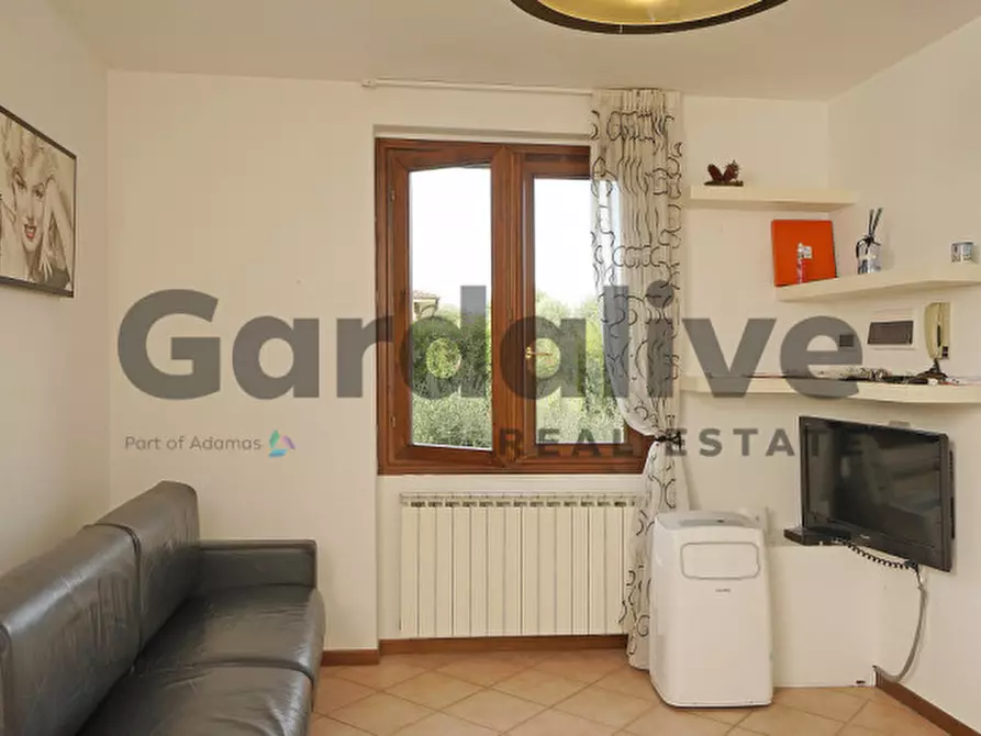 Immagine 12 di Appartamento in vendita  in Via Belvedere a Manerba Del Garda