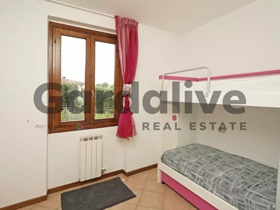 Immagine 16 di Appartamento in vendita  in Via Belvedere a Manerba Del Garda