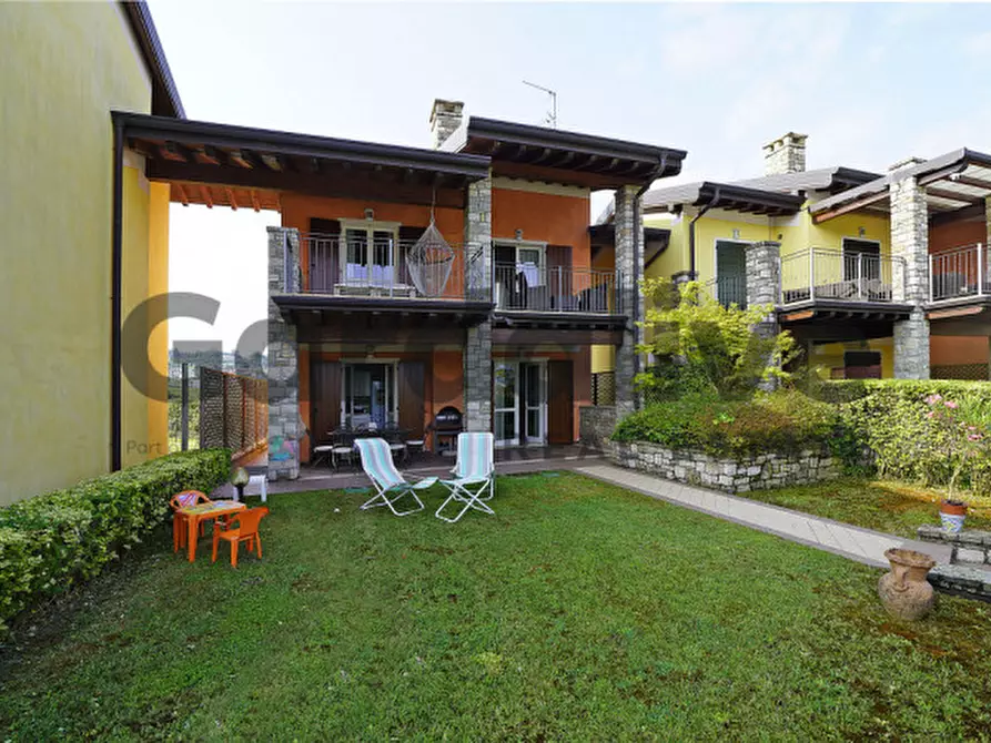 Immagine 4 di Casa indipendente in vendita  in Via Belvedere a Manerba Del Garda