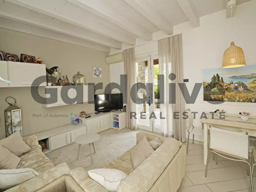 Immagine 7 di Casa indipendente in vendita  in Via Belvedere a Manerba Del Garda