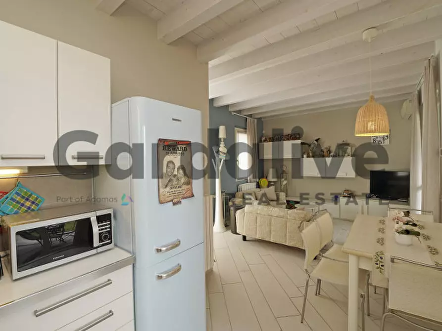 Immagine 8 di Casa indipendente in vendita  in Via Belvedere a Manerba Del Garda