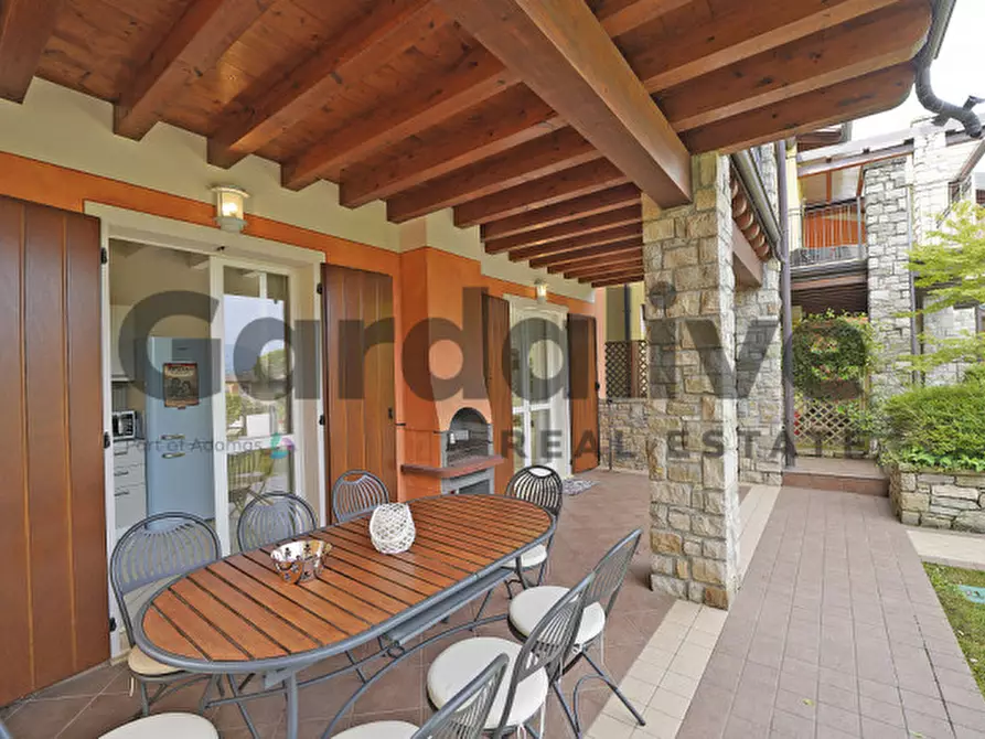 Immagine 16 di Casa indipendente in vendita  in Via Belvedere a Manerba Del Garda