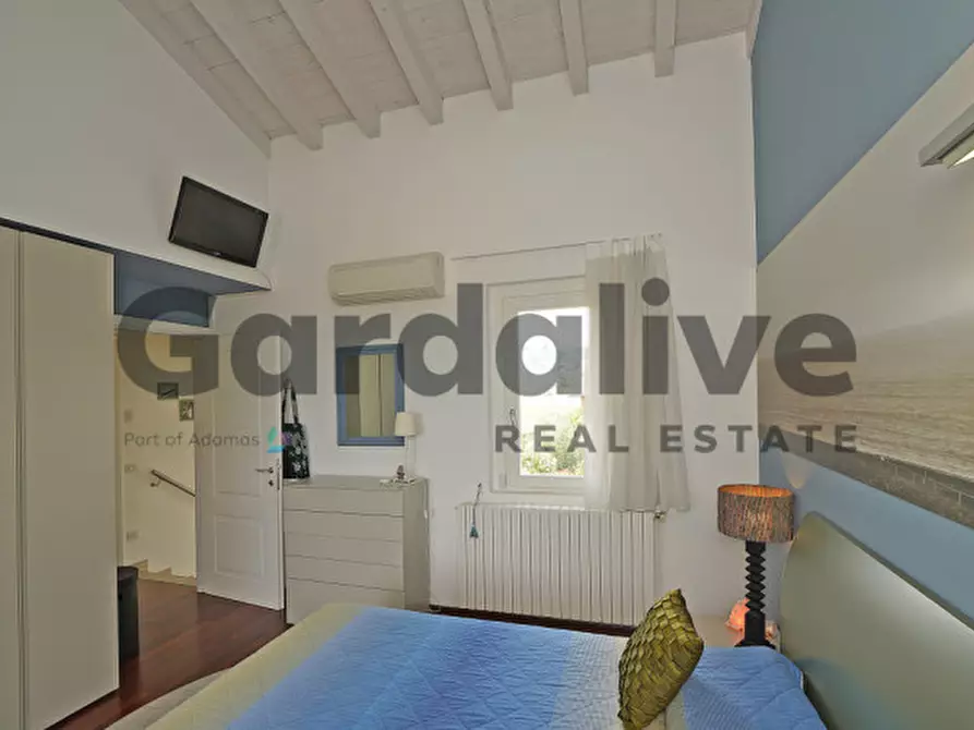 Immagine 26 di Casa indipendente in vendita  in Via Belvedere a Manerba Del Garda