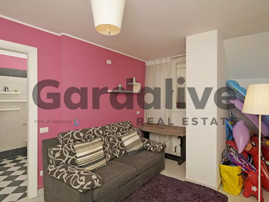 Immagine 41 di Casa indipendente in vendita  in Via Belvedere a Manerba Del Garda