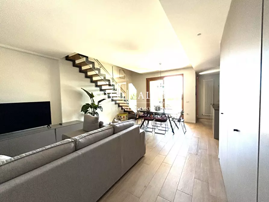 Immagine 2 di Attico in vendita  a Castelfranco Veneto