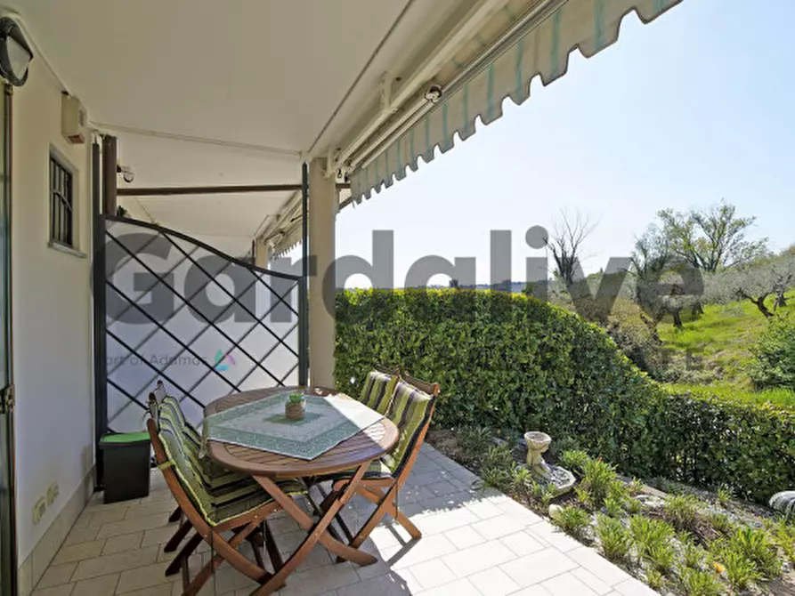 Immagine 3 di Appartamento in vendita  in Via XX settembre a Manerba Del Garda