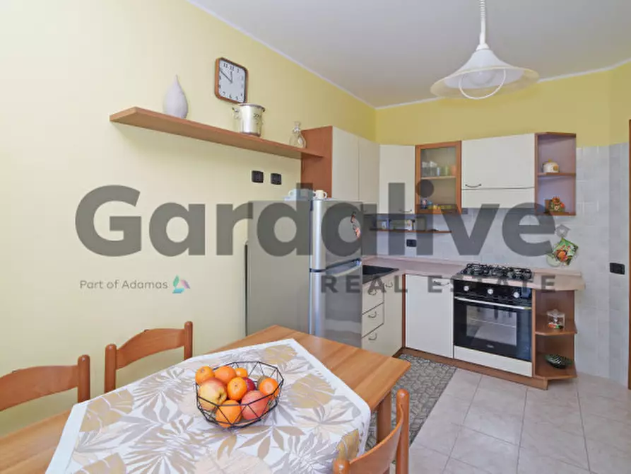 Immagine 7 di Appartamento in vendita  in Via XX settembre a Manerba Del Garda