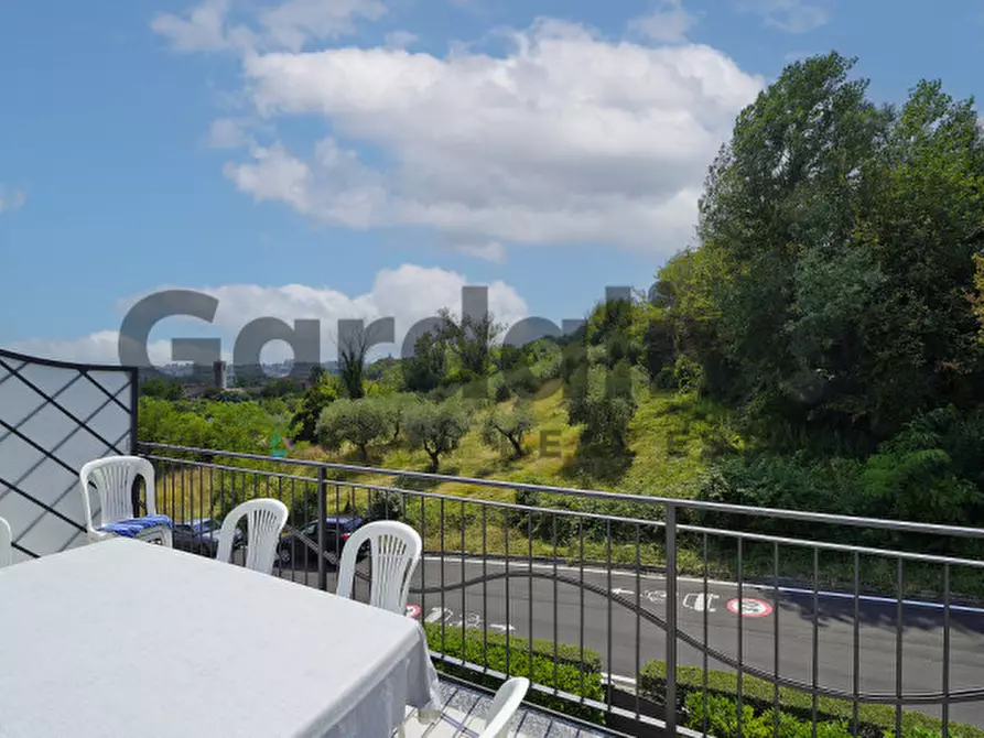 Immagine 9 di Appartamento in vendita  in Viale Catullo a Manerba Del Garda