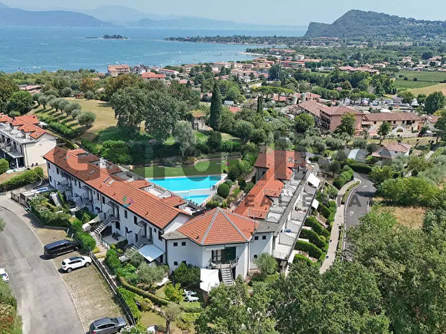 Immagine 32 di Appartamento in vendita  in Viale Catullo a Manerba Del Garda