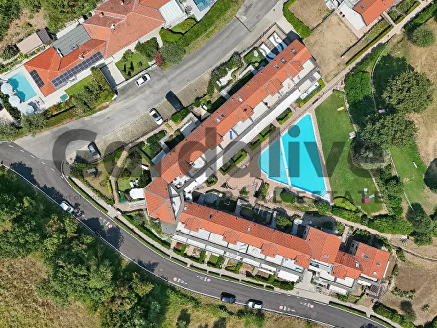 Immagine 37 di Appartamento in vendita  in Viale Catullo a Manerba Del Garda