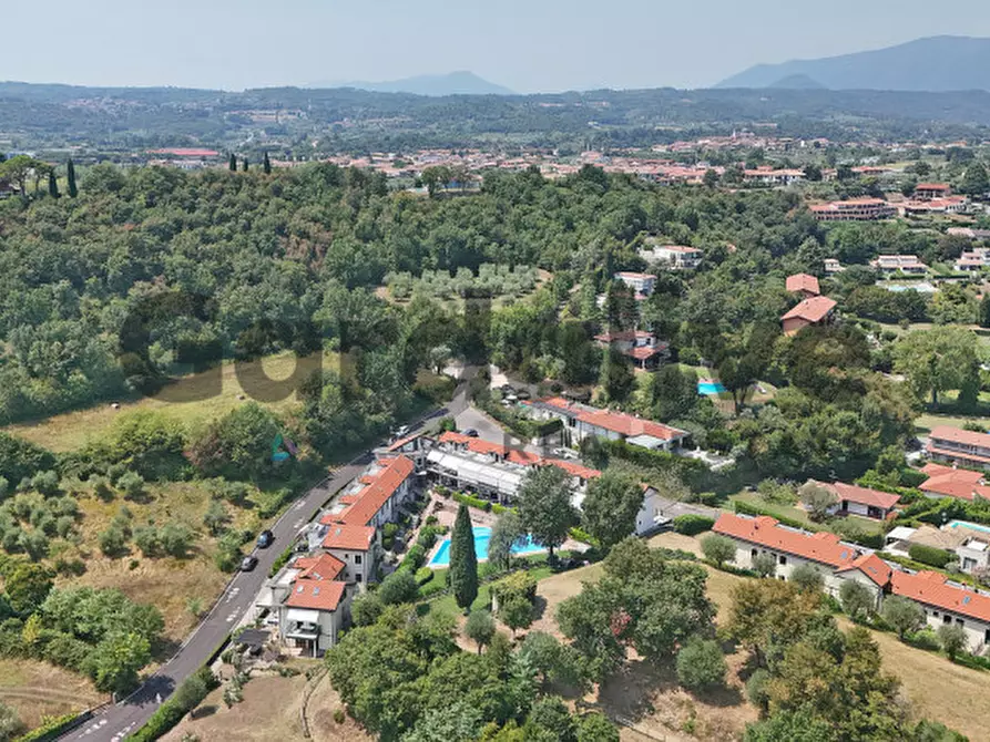 Immagine 41 di Appartamento in vendita  in Viale Catullo a Manerba Del Garda