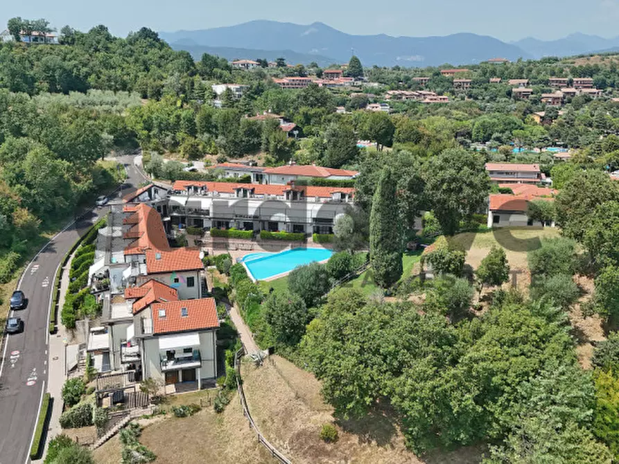 Immagine 44 di Appartamento in vendita  in Viale Catullo a Manerba Del Garda