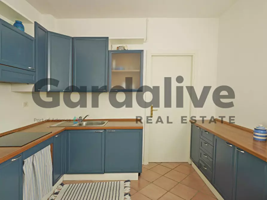 Immagine 3 di Appartamento in vendita  in Via Seselle a Manerba Del Garda