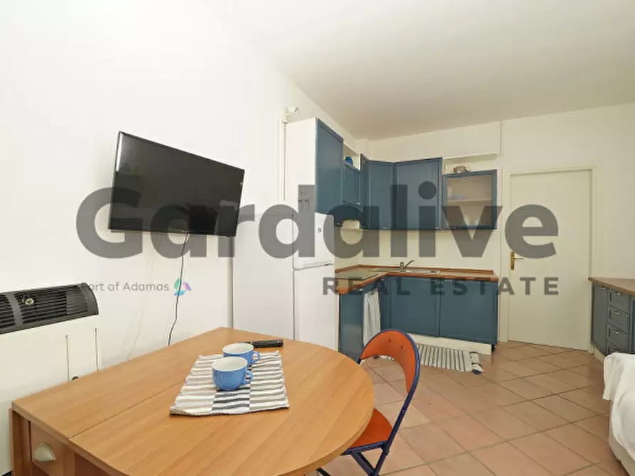 Immagine 5 di Appartamento in vendita  in Via Seselle a Manerba Del Garda