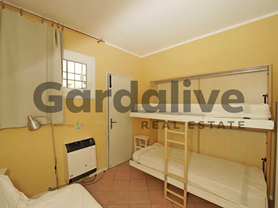 Immagine 10 di Appartamento in vendita  in Via Seselle a Manerba Del Garda