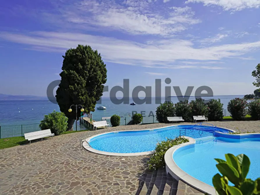 Immagine 16 di Appartamento in vendita  in Via Seselle a Manerba Del Garda