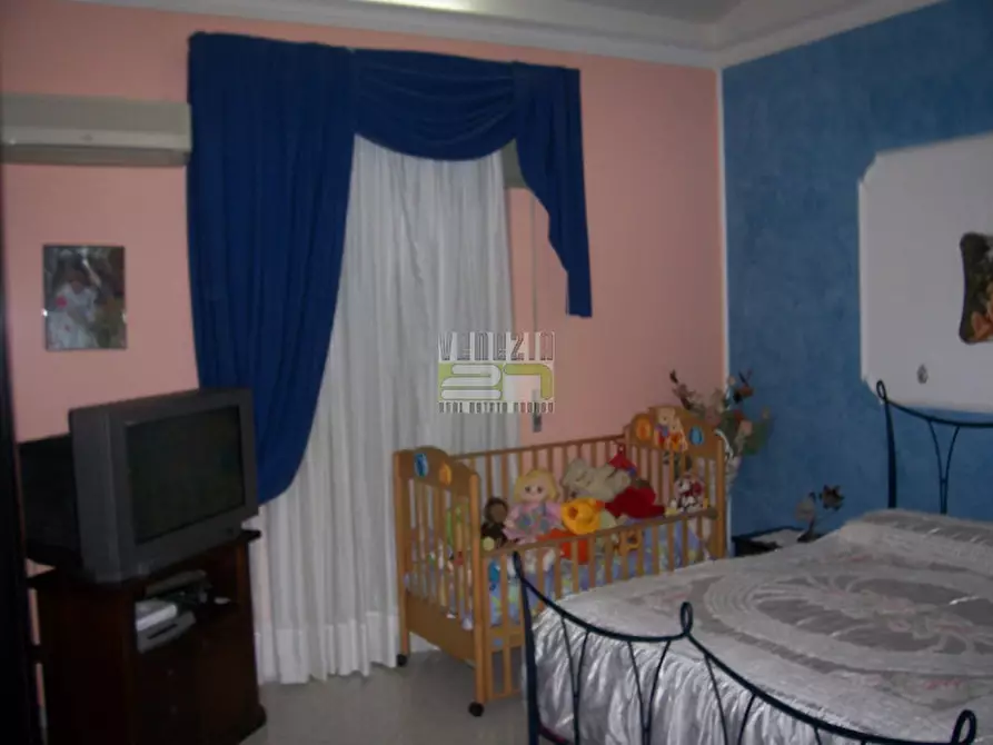 Immagine 13 di Villetta a schiera in vendita  a Avola