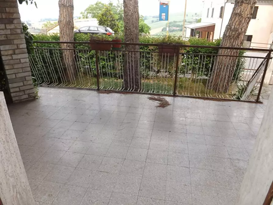 Immagine 30 di Palazzo in vendita  a Trecastelli