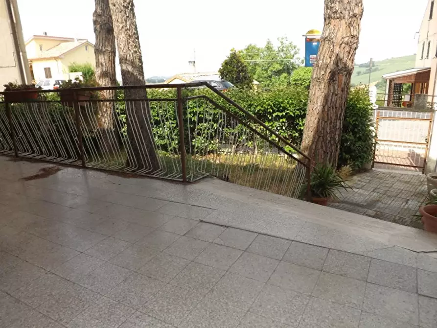 Immagine 37 di Palazzo in vendita  a Trecastelli