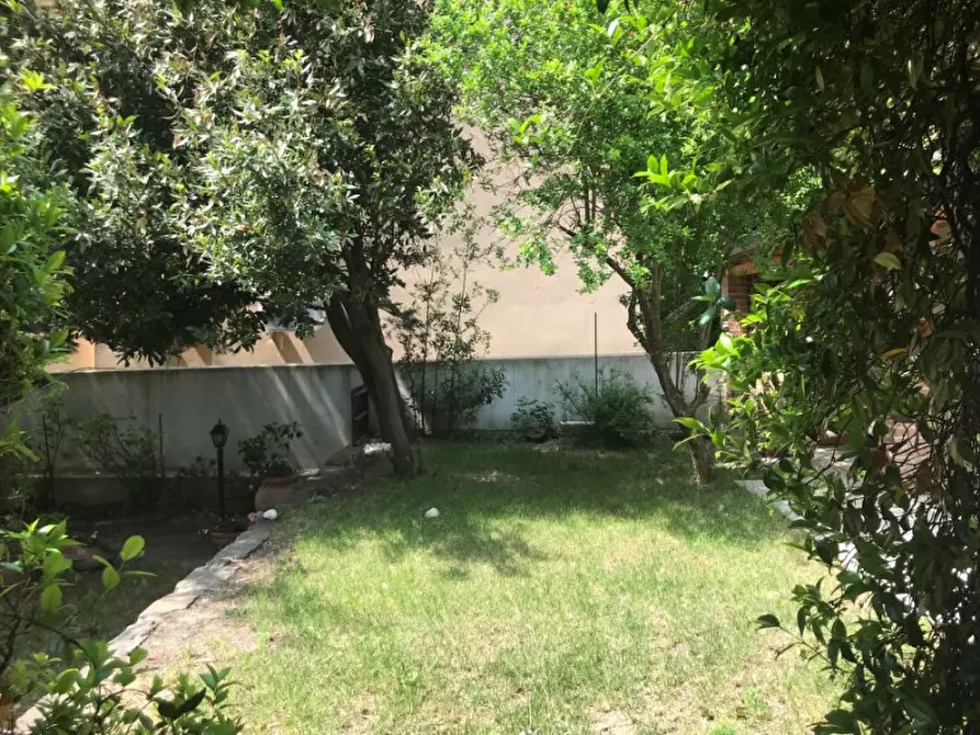 Immagine 5 di Villa in vendita  in Via Berchet Trieste a Trieste