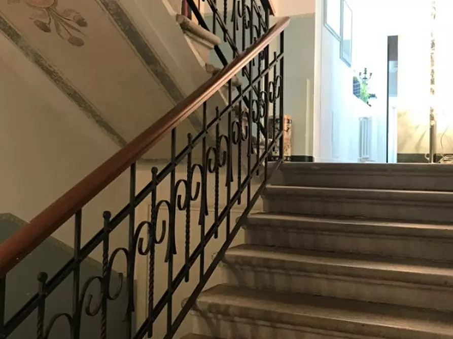 Immagine 31 di Villa in vendita  in Via Berchet Trieste a Trieste