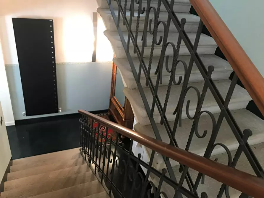 Immagine 34 di Villa in vendita  in Via Berchet Trieste a Trieste