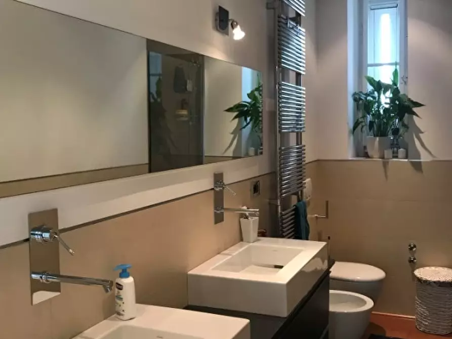 Immagine 46 di Villa in vendita  in Via Berchet Trieste a Trieste