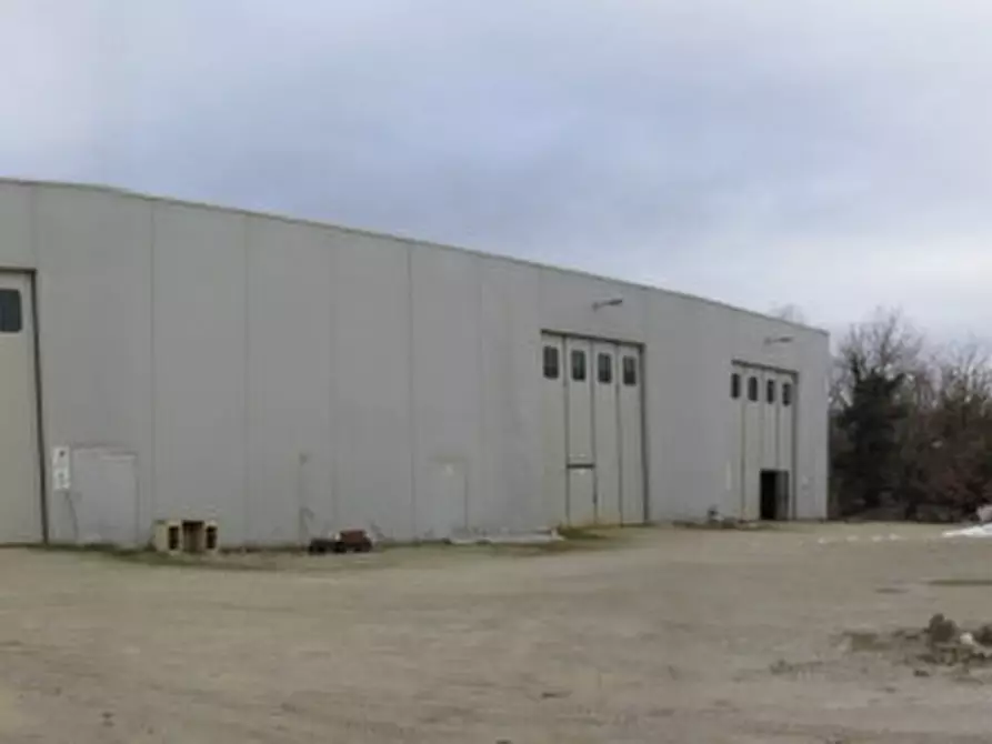 Immagine 2 di Capannone industriale in vendita  a Pennabilli