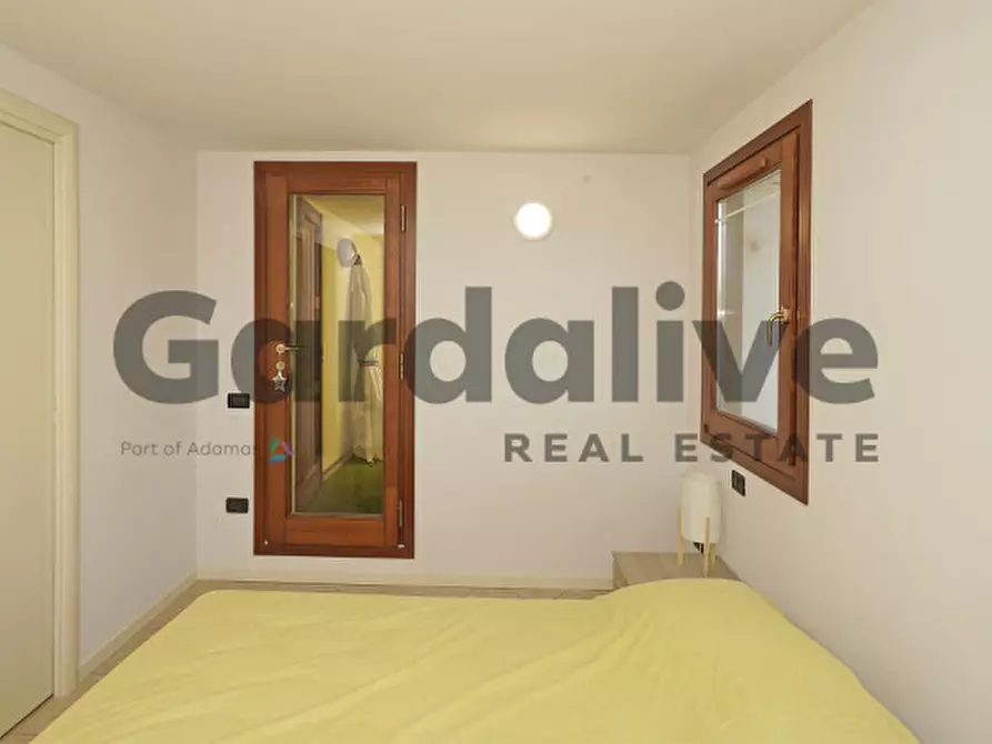 Immagine 11 di Appartamento in vendita  in Via dei Mulini a Manerba Del Garda