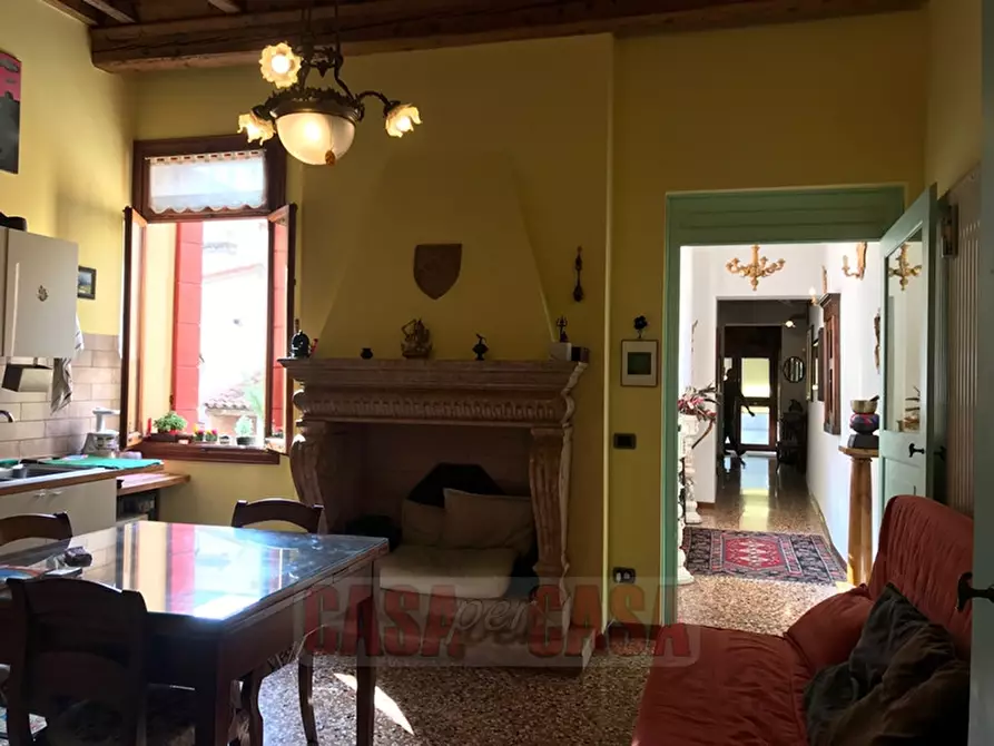 Immagine 11 di Appartamento in vendita  in via san rocco a Este