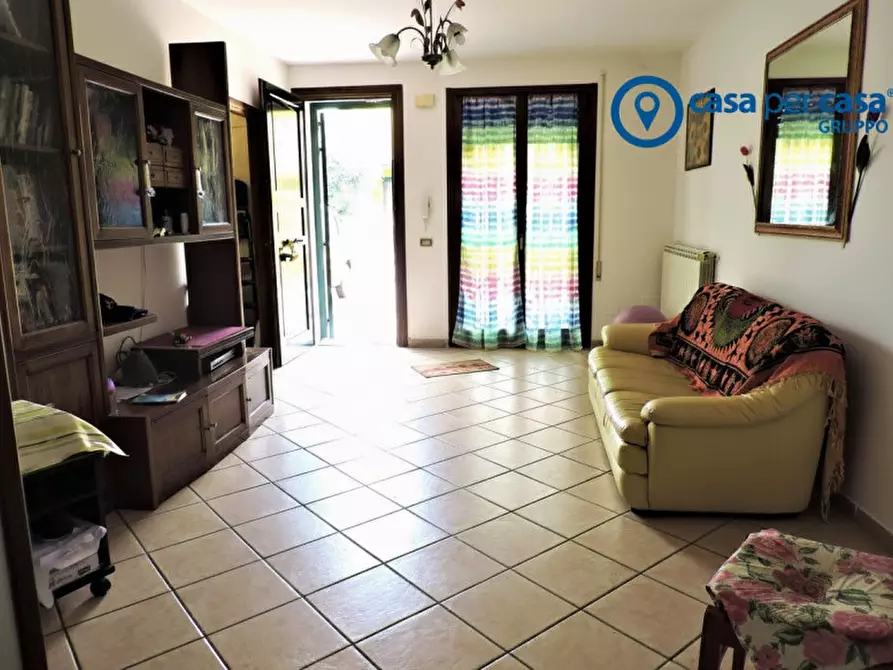 Immagine 4 di Casa trifamiliare in vendita  in Via Domenico Sampieri a Adria