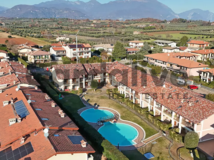 Immagine 33 di Appartamento in vendita  a Puegnago Sul Garda