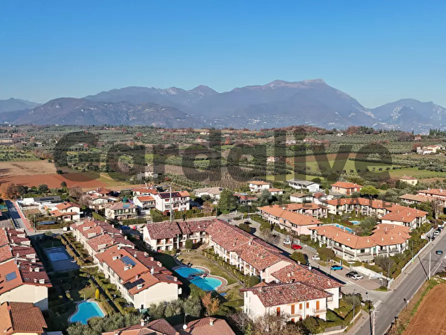 Immagine 39 di Appartamento in vendita  a Puegnago Sul Garda