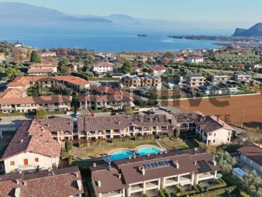 Immagine 46 di Appartamento in vendita  a Puegnago Sul Garda