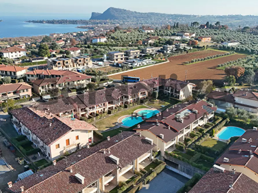 Immagine 50 di Appartamento in vendita  a Puegnago Sul Garda