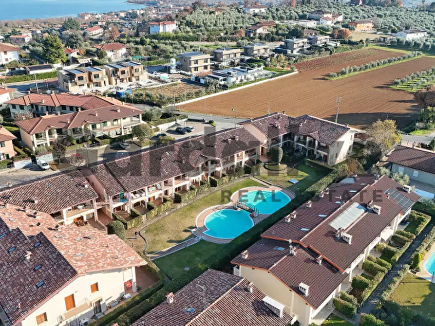 Immagine 52 di Appartamento in vendita  a Puegnago Sul Garda