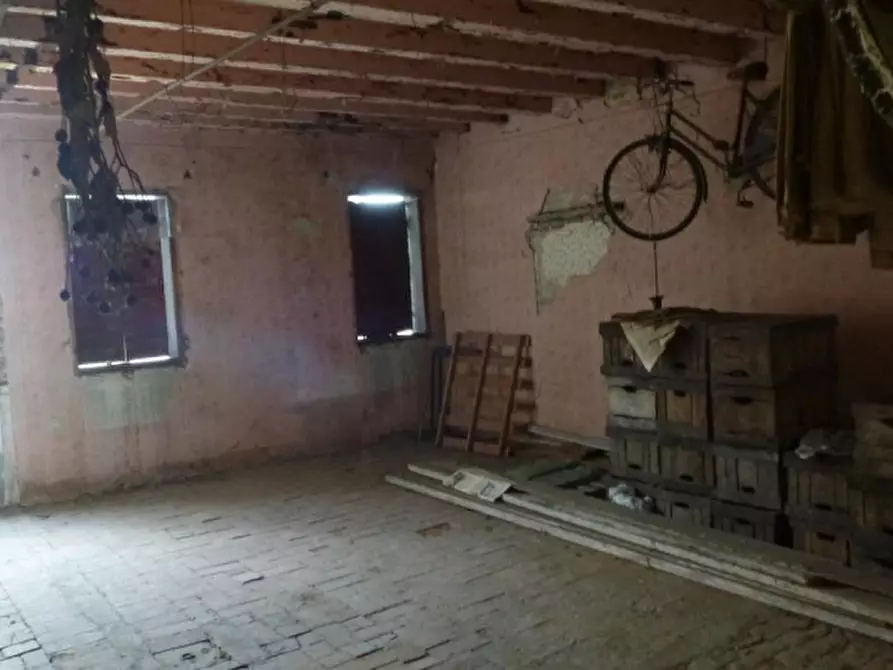 Immagine 4 di Rustico / casale in vendita  in ITALIA a Casale Sul Sile