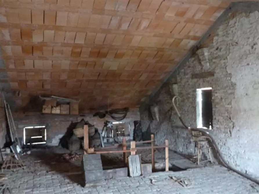 Immagine 9 di Rustico / casale in vendita  in ITALIA a Casale Sul Sile