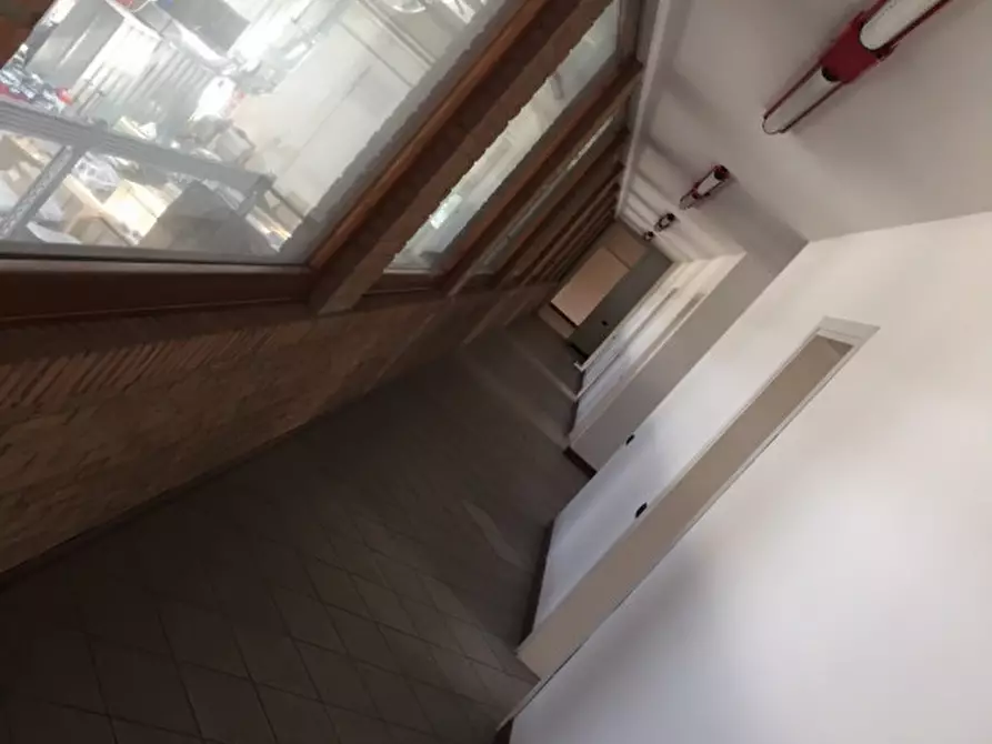Immagine 4 di Ufficio in affitto  a Dolo