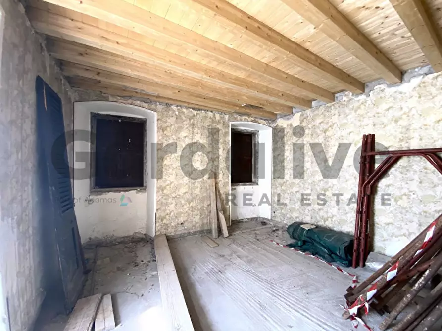 Immagine 4 di Appartamento in vendita  in Via Della Libertà 110 a Gargnano