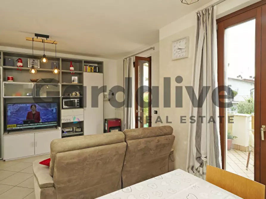 Immagine 10 di Appartamento in vendita  in Via Guasch 1 a Puegnago Sul Garda