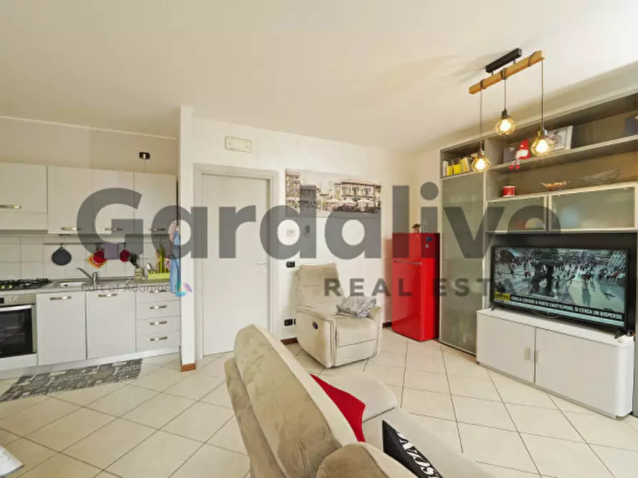 Immagine 14 di Appartamento in vendita  in Via Guasch 1 a Puegnago Sul Garda