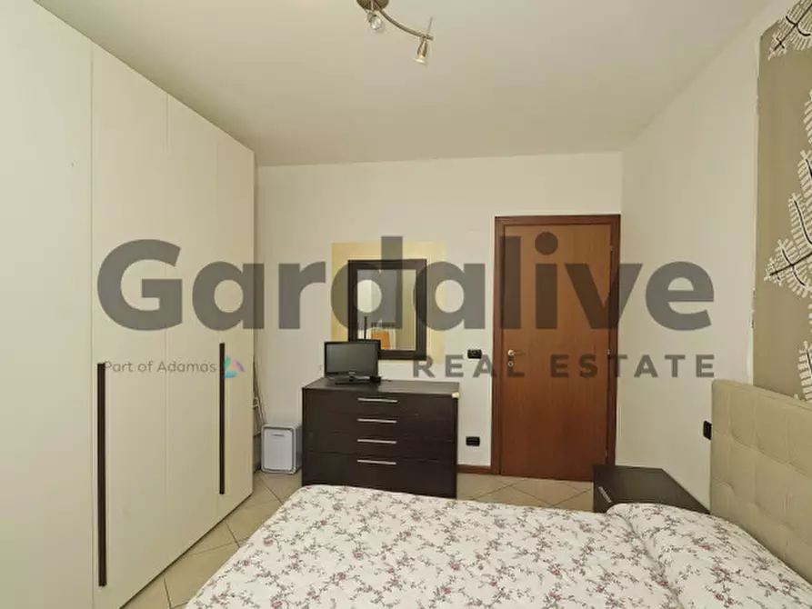 Immagine 18 di Appartamento in vendita  in Via Guasch 1 a Puegnago Sul Garda